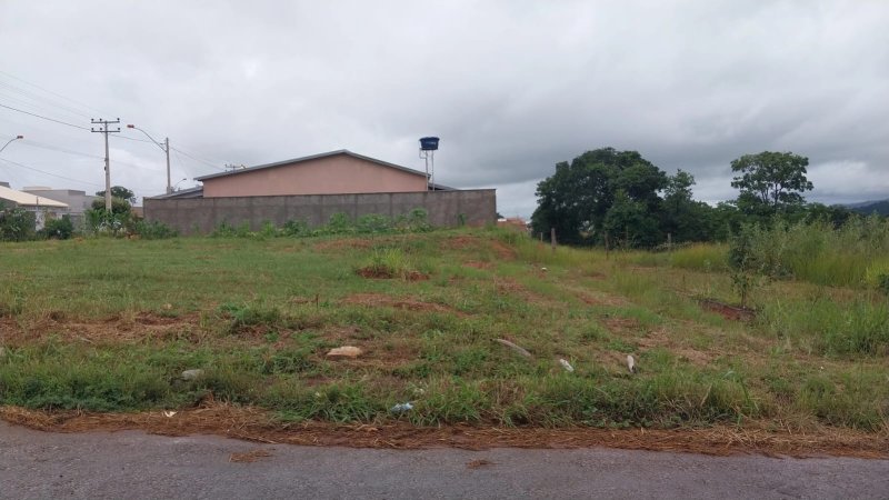 Rua Niterói Qd 09 Lt 19