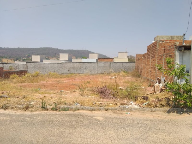 Qd 08 Lt 06 Loteamento Portal da Serra