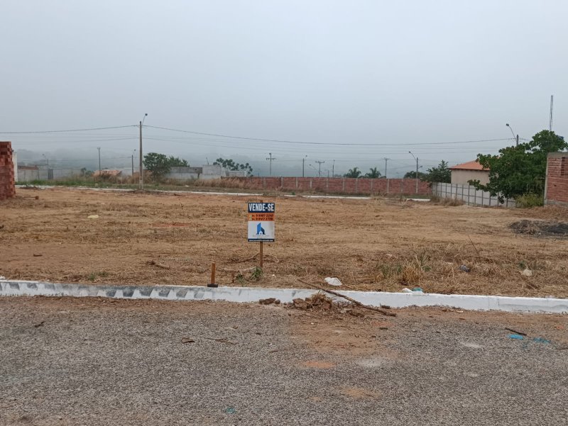 Rua S-03 quadra 07 lote 31 - Setor Samambaia 