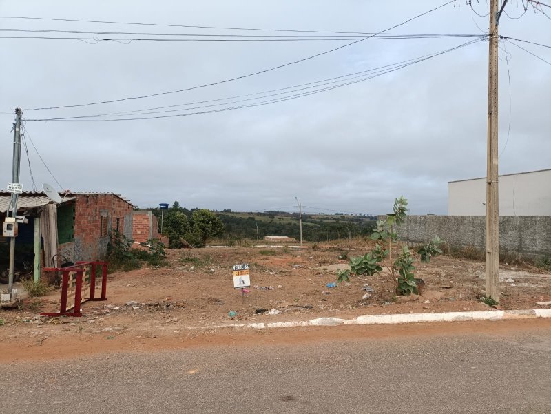 Avenida 12 de julho qd 10 LT 09